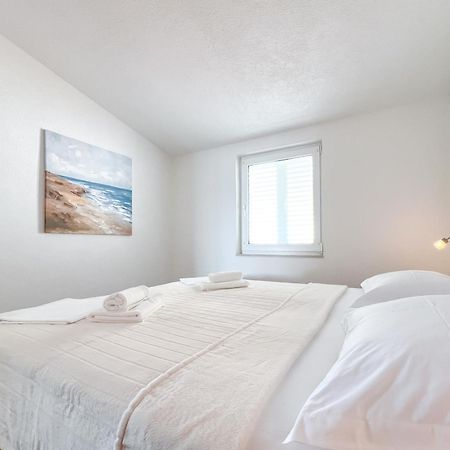 Apartments Larus Башка-Вода Екстер'єр фото