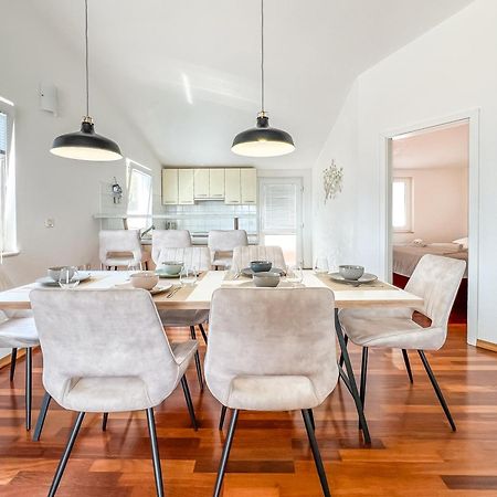 Apartments Larus Башка-Вода Екстер'єр фото